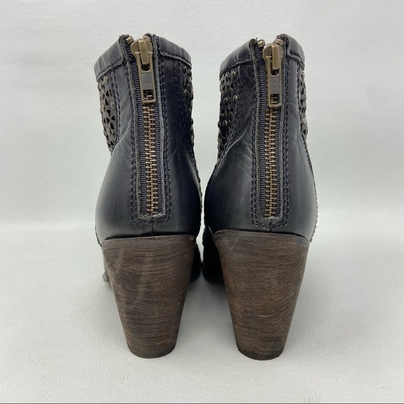 Independent Boot Company Black Leather Open Toe Perforated Ankle Boots, US 9.5 - Picture 8 of 12